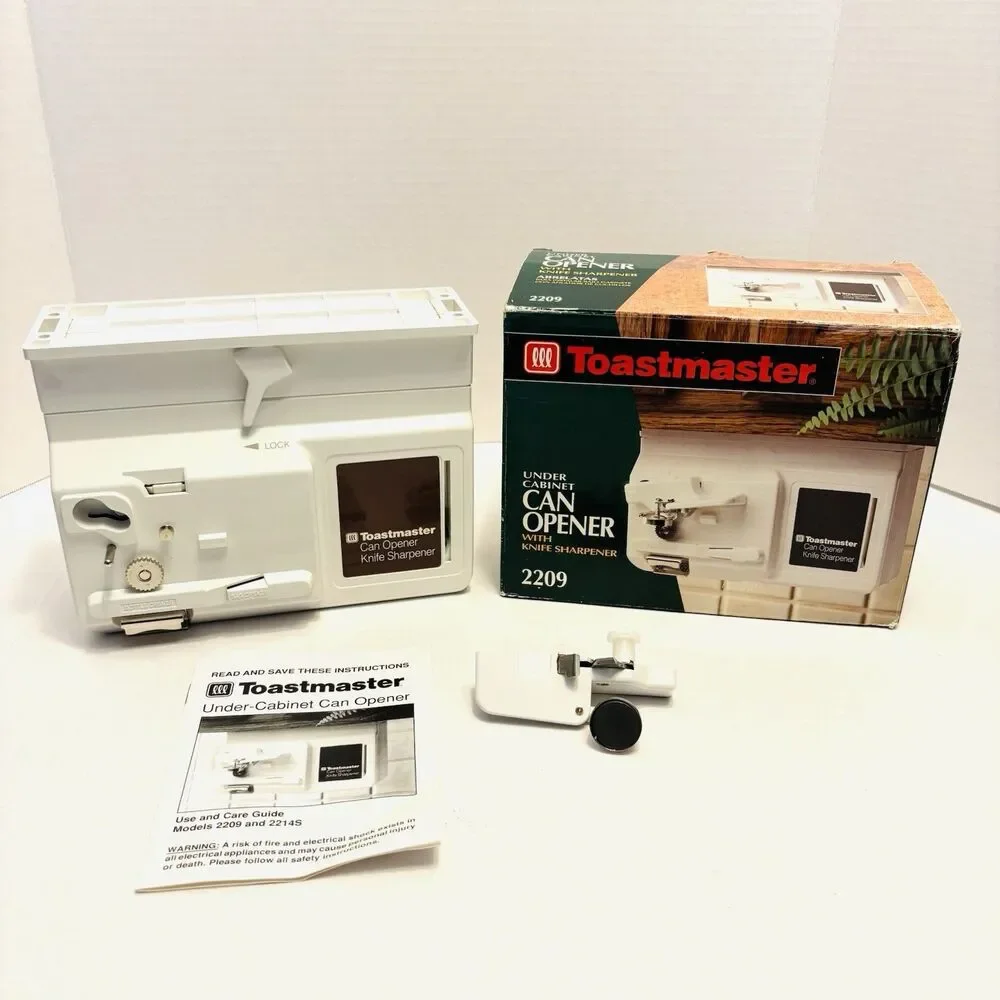 New Toastmaster Under Cabinet Electric Can Opener w/Knife Sharpener Model 2209
